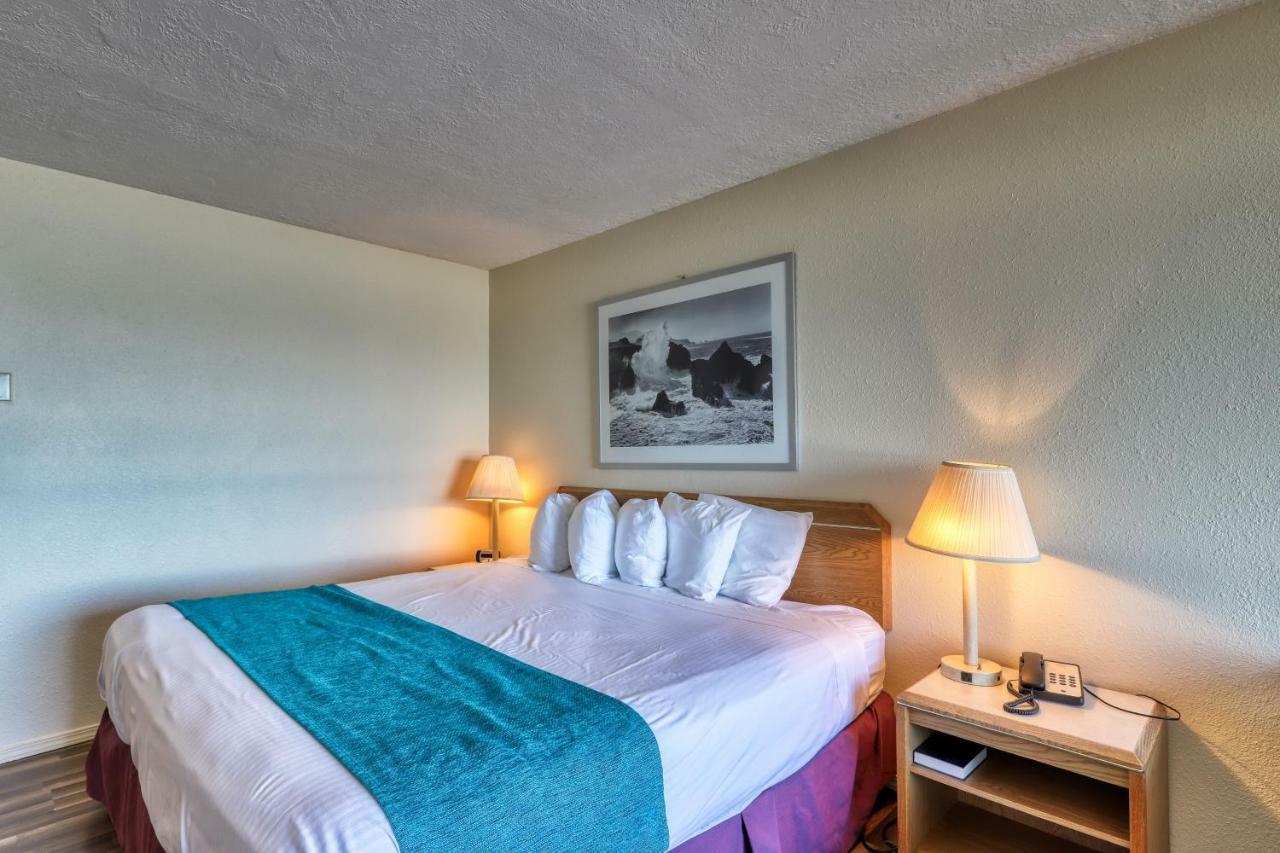 Sea Horse Ocean Front Lodging Lincoln City Ruang foto